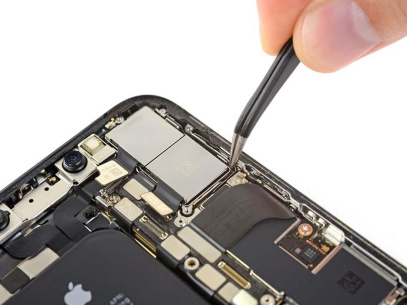 Замена верхнего динамика iPhone XS Замена верхнего динамика iPhone XS