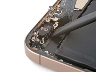 Замена верхнего динамика iPhone 16 Pro Замена верхнего динамика iPhone 16 Pro