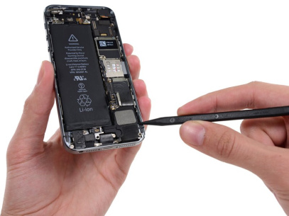 Замена нижнего микрофона iPhone 5s Замена нижнего микрофона iPhone 5s