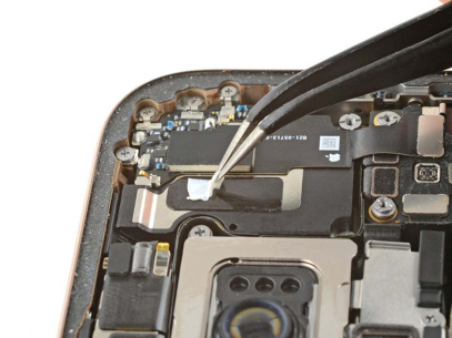 Ремонт материнской платы iPhone 16 Pro Max Ремонт материнской платы iPhone 16 Pro Max