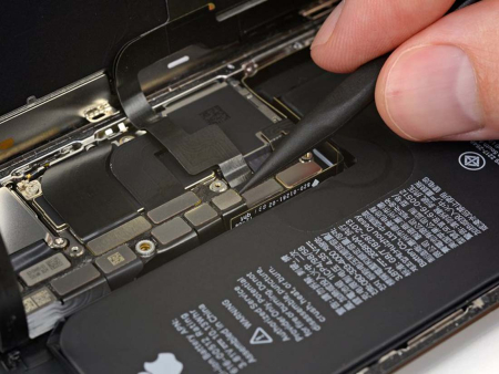 Ремонт материнской платы iPhone XS Max Ремонт материнской платы iPhone XS Max