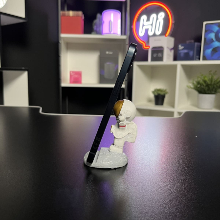 Trade in Apple iPhone 13 128Gb Midnight IMEI: 6043 Trade in Apple iPhone 13 128Gb Midnight IMEI: 6043