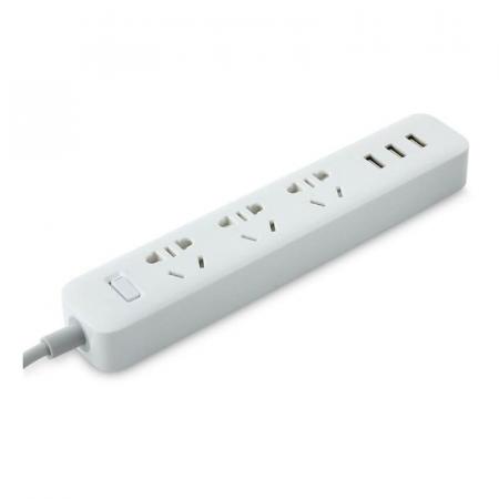 Удлинитель Xiaomi Mi Power Strip 3, 1,8 м, 10А / 2500 Вт, 3 розетки (XMCXB01QM) Белый Удлинитель Xiaomi Mi Power Strip 3, 1,8 м, 10А / 2500 Вт, 3 розетки (XMCXB01QM) Белый
