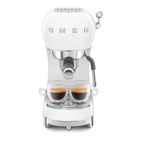 Кофемашина эспрессо SMEG 50s style (ECF02WHEU) Белый Кофемашина эспрессо SMEG 50s style (ECF02WHEU) Белый