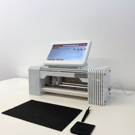 Защитная пленка задняя для смартфона Armorjack полиуретановая глянцевая, роза Защитная пленка задняя для смартфона Armorjack полиуретановая глянцевая, роза