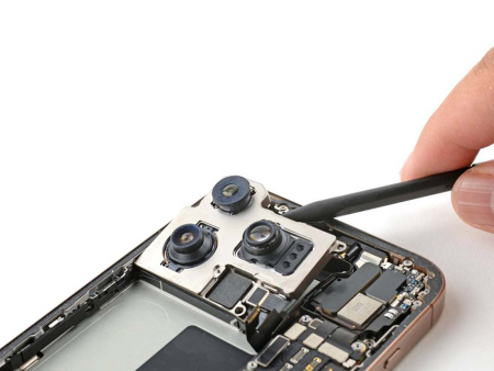 Замена основной камеры iPhone 16 Pro Замена основной камеры iPhone 16 Pro