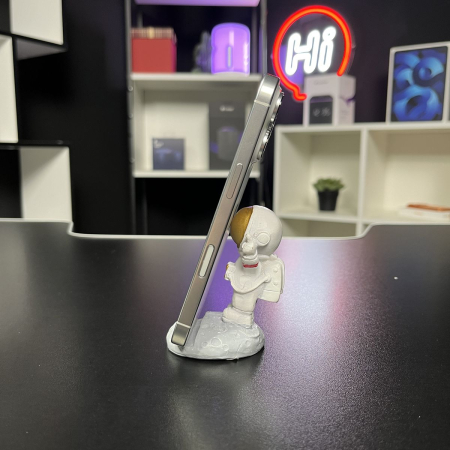 Уценка Apple iPhone 16 Pro 1Tb eSim White Titanium IMEI: 2637 Уценка Apple iPhone 16 Pro 1Tb eSim White Titanium IMEI: 2637