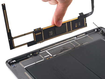Ремонт материнской платы iPad 9 Ремонт материнской платы iPad 9