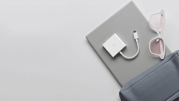 Многофункциональный адаптер Xiaomi USB-C - HDMI (XMZJQCH2TM) Белый Многофункциональный адаптер Xiaomi USB-C - HDMI (XMZJQCH2TM) Белый