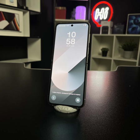 Trade in Samsung Z Flip 6 12/256Gb Silver Shadow IMEI: 8510 Trade in Samsung Z Flip 6 12/256Gb Silver Shadow IMEI: 8510